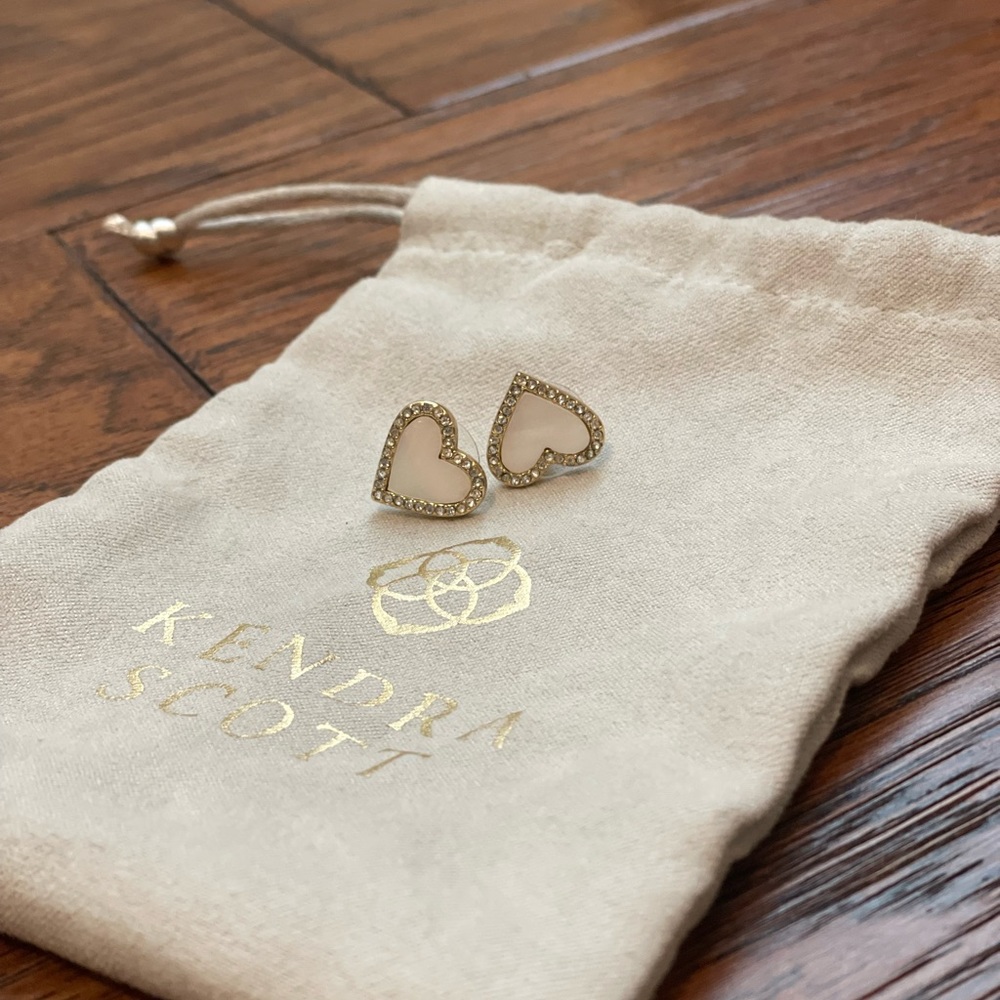 Kendra Scott Heart Earrings